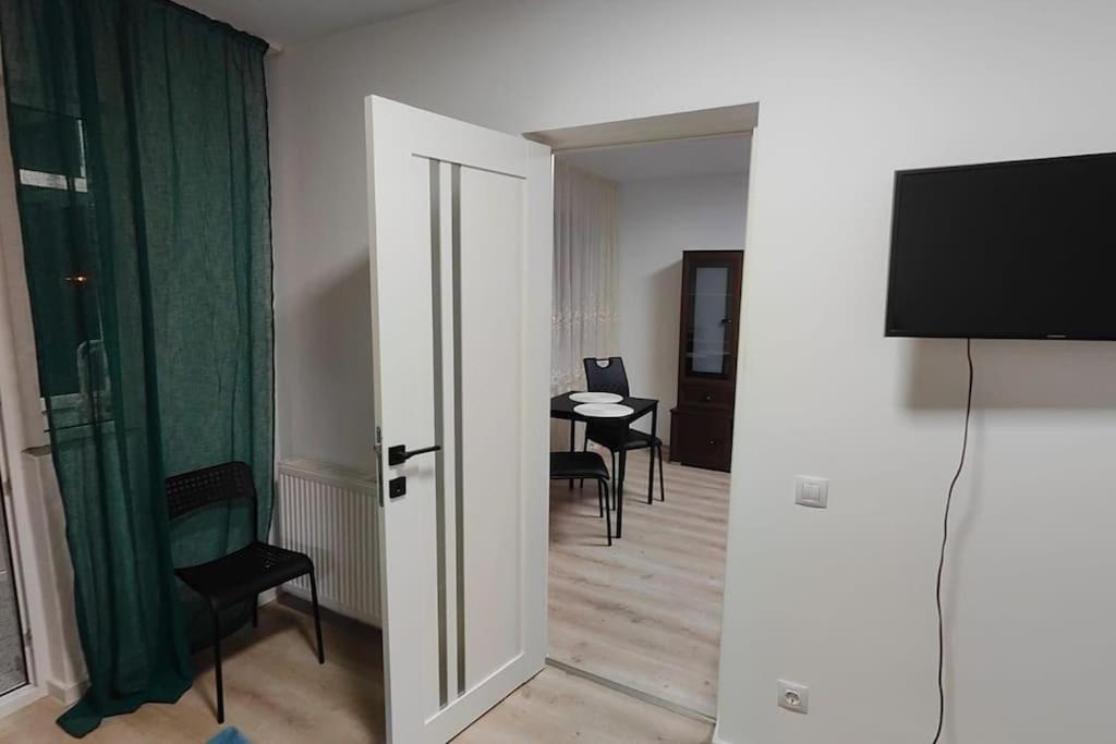 Apartament In Buzău Esterno foto