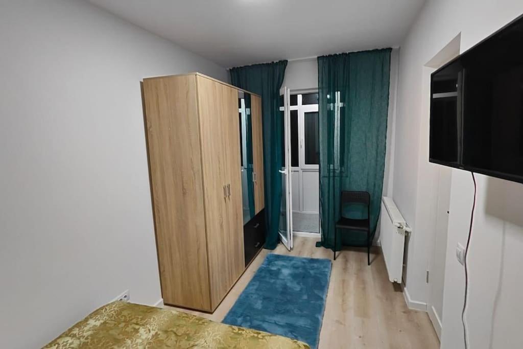 Apartament In Buzău Esterno foto