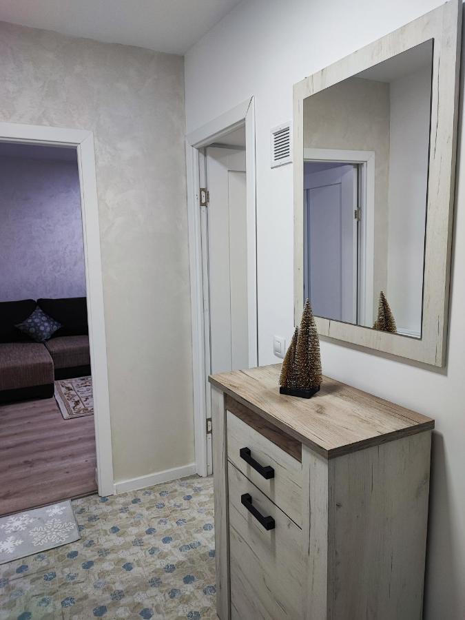 Apartament In Buzău Esterno foto