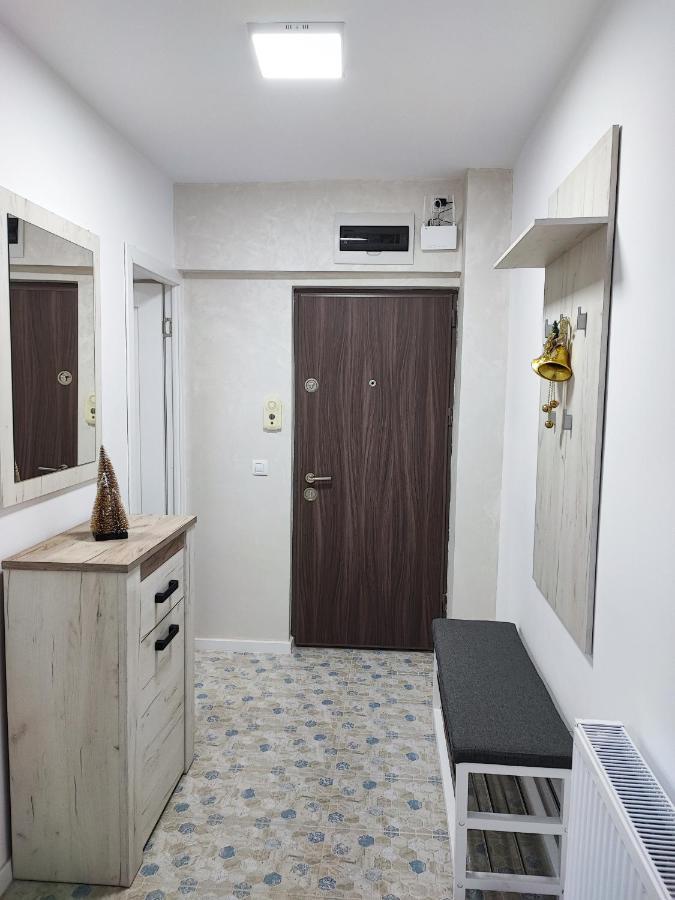 Apartament In Buzău Esterno foto
