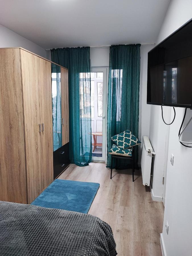 Apartament In Buzău Esterno foto