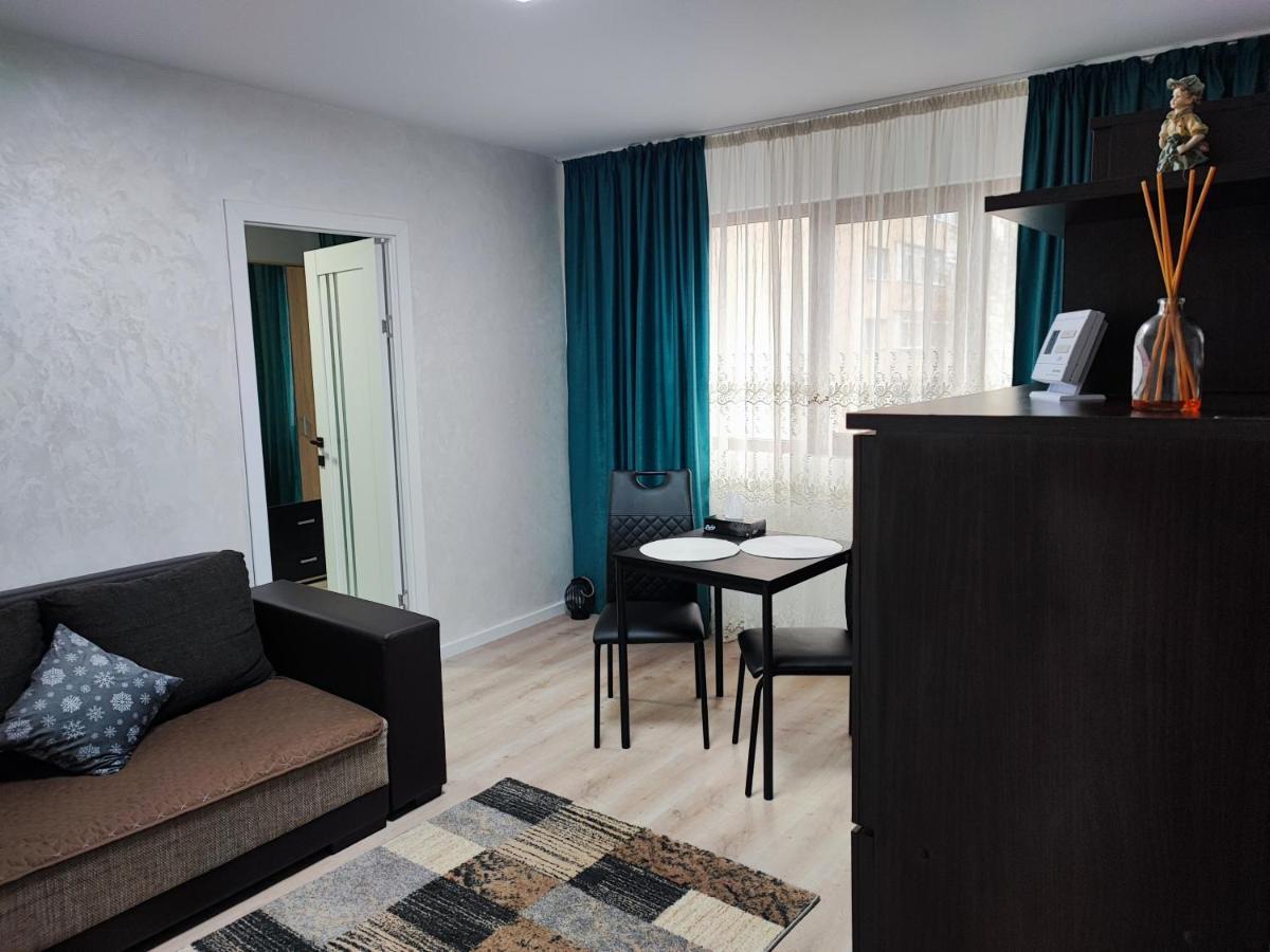 Apartament In Buzău Esterno foto