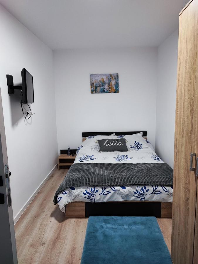 Apartament In Buzău Esterno foto